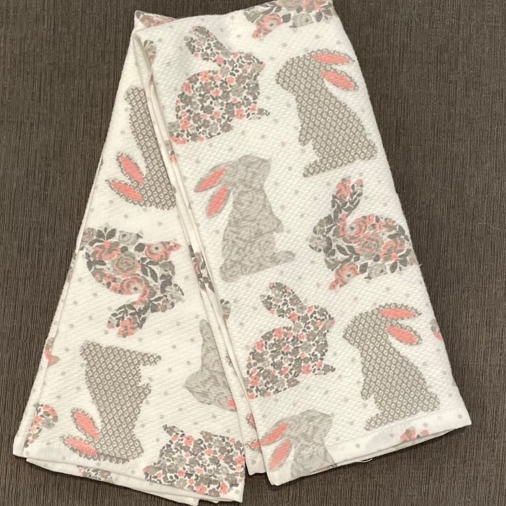 Floral Easter Rabbit kitchen towels - Picture 4 of 4